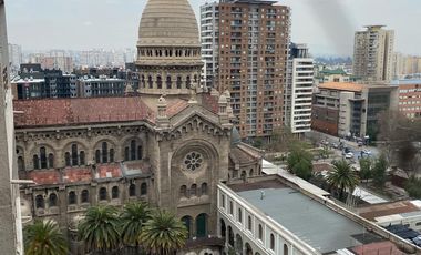 Se Vende Departamento Santiago Centro a pasos Metro Universidad de Chile y Parque Almagro