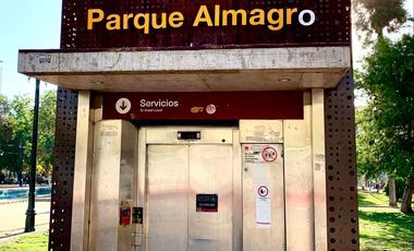 Se Vende Departamento Santiago Centro a pasos Metro Universidad de Chile y Parque Almagro