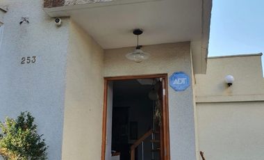 CASA 3 DORMITORIOS , 2 BAÑOS, PEÑAFLOR