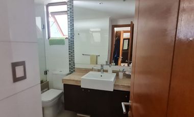 Casa en Sector Costa Laguna Condominio Cejar