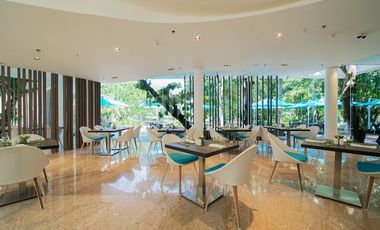 Cheap! Sacrifice sale! Corner unit on high floor! Oct 2025 Turnover! 17X Tambuli Seaside Living Tower E