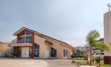 4Bedroom House and lot  Oakwood Single Attached