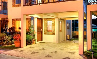 4Bedroom House and lot  Oakwood Single Attached