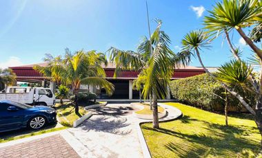 4Bedroom House and lot  Oakwood Single Attached