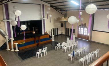 SAN RAFAEL, vendo salón de eventos, 2 locales y departamento, a una cuadra del Shopping San Luis