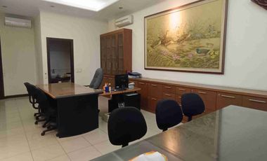 Gedung Kantor Premium Strategis cok agung tresna Renon Denpasar Bali