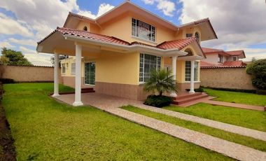 San José del Valle, vendo propiedad con 390m2 de terreno y 295m2 de construcción