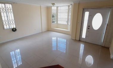 San José del Valle, vendo propiedad con 390m2 de terreno y 295m2 de construcción