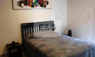 DEPA AMUEBLADO EN PB CON JARDIN