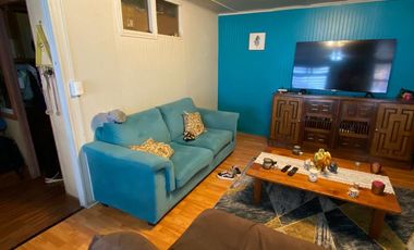 Se venden Dos  Casas en mismo terreno a una cuadra del Supermercado Lider, por Av. Pedro Montt, Valdivia.