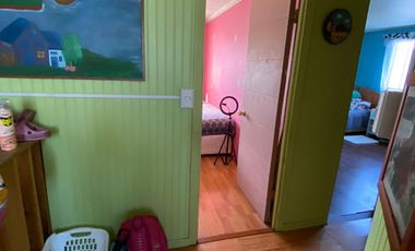 Se venden Dos  Casas en mismo terreno a una cuadra del Supermercado Lider, por Av. Pedro Montt, Valdivia.