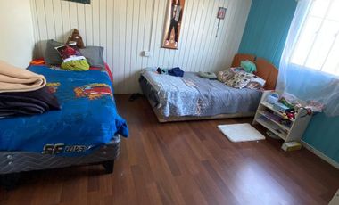 Se venden Dos  Casas en mismo terreno a una cuadra del Supermercado Lider, por Av. Pedro Montt, Valdivia.