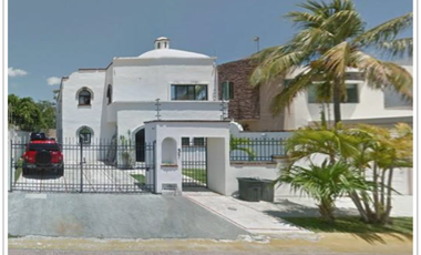 VENTA DE CASA CALLE ISLA BLANCA SUPERMANZANA 12 SM 12 Cancún  CP 77504 | QUINTANA ROO