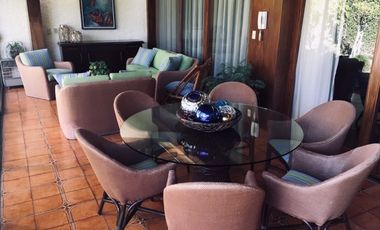 INCREIBLE RESIDENCIA EN LOMAS ALTAS A PRECIO DE TERRENO
