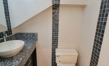 En alquiler lujosa casa en Alameda del Río, km 5,5 vía a Samborondon