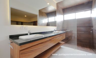 Residencia de Lujo en Venta en Puerta Las Lomas Zapopan Puerta de Hierro Andares