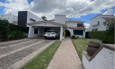 CASA EN RENTA CON VISTA AL LAGO SA GIL EN PASEO DE LA LLAVEPASEO DE LA LLAVEPASEO DE LA LLAVEPASEO DE LA LLAVE