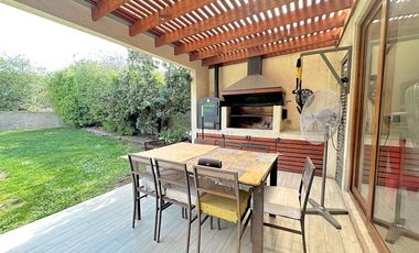 Condominio Chamisero, Cercano Alianza Francesa