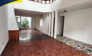 CASA COMERCIAL EN ARRIENDO AVENIDA LOS ESTUDIANTES