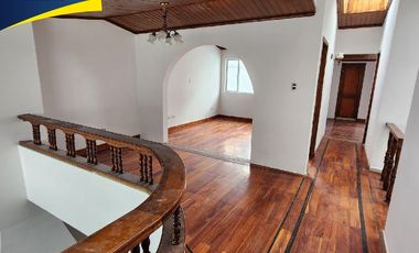 CASA COMERCIAL EN ARRIENDO AVENIDA LOS ESTUDIANTES