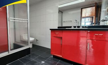CASA COMERCIAL EN ARRIENDO AVENIDA LOS ESTUDIANTES