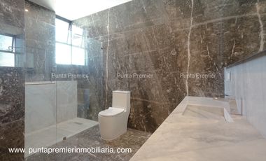 Ayamonte Club de Golf de Lujo en Venta Amueblada con Alberca Zapopan Puerta de