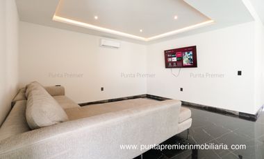 Ayamonte Club de Golf de Lujo en Venta Amueblada con Alberca Zapopan Puerta de