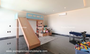 Ayamonte Club de Golf de Lujo en Venta Amueblada con Alberca Zapopan Puerta de