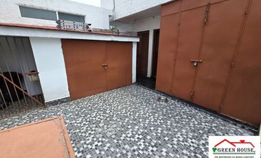 VENTA CASA CON JARDÍN EN PEDREGAL DE SAN FRANCISCO, COYOACÁN