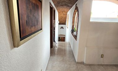 VENTA CASA CON JARDÍN EN PEDREGAL DE SAN FRANCISCO, COYOACÁN