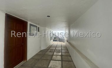 Venta de Casa en Colinas del Bosque / Tlalpan 25-1095 EP