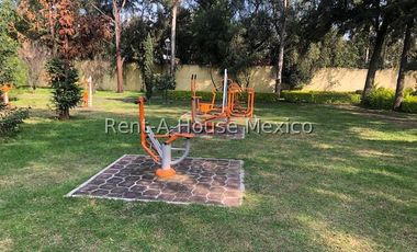 Venta de Casa en Colinas del Bosque / Tlalpan 25-1095 EP
