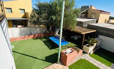 CASA GRANDE EN SECTOR RESIDENCIAL LOMAS HUASI CALAMA
