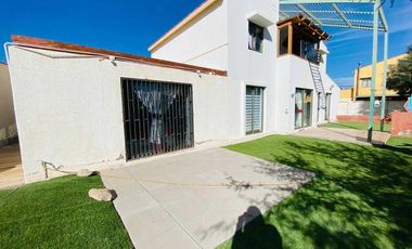 CASA GRANDE EN SECTOR RESIDENCIAL LOMAS HUASI CALAMA