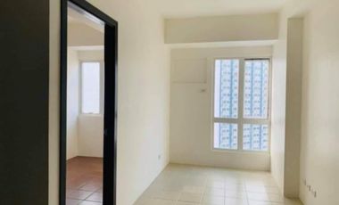 Ready for Occupancy Rent to own Mandaluyong City Pioneer Woodlands