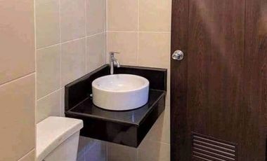Rent to Own Condo Mandaluyong Edsa For Sale MRT Ortigas BGC Pioneer Woodlands