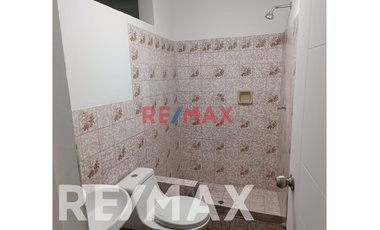 ¡Oportunidad De Venta: Departamento En Santa Clara - Primer Piso!
