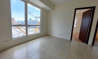 1bedroom Condo Unit For Sale in Boni Edsa Mandaluyong Pioneer Woodlands
