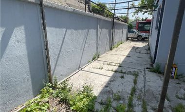 Sólida Casa Para Uso Residencial O Comercial