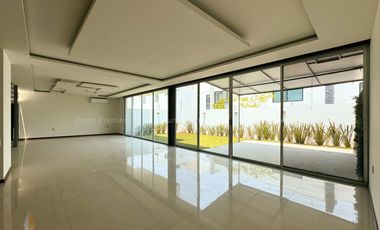 Casa en Venta Coto Villa Verona de Lujo, Zona Andares, Puerta de Hierro Zapopan
