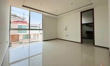 Casa en Venta Coto Villa Verona de Lujo, Zona Andares, Puerta de Hierro Zapopan