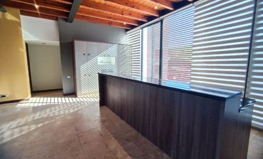 EXCLUSIVO DEPA EN RENTA CON ALBERCA GYM VISTA AL CAMPO DE GOLF EN BALVANERA GOLF POLO & COUNTRY CLUB  QUERÉTARO