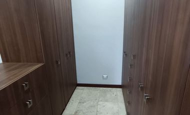 EXCLUSIVO DEPA EN RENTA CON ALBERCA GYM VISTA AL CAMPO DE GOLF EN BALVANERA GOLF POLO & COUNTRY CLUB  QUERÉTARO