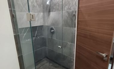 EXCLUSIVO DEPA EN RENTA CON ALBERCA GYM VISTA AL CAMPO DE GOLF EN BALVANERA GOLF POLO & COUNTRY CLUB  QUERÉTARO