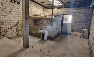 Bajo de precio !! Se vende casa con Suite adicional en Sauces 3