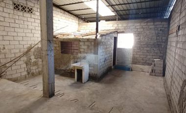 Bajo de precio !! Se vende casa con Suite adicional en Sauces 3