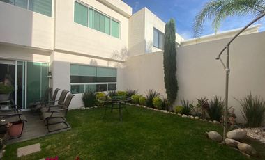 Casa en venta en San Ángel II