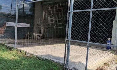 Venta de terreno comercial con local comercial en Zapotlanejo