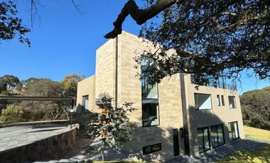 Residencia con IMPRESIONANTE jardín plano y espectacular vista Para Estrenar En Rancho San Juan