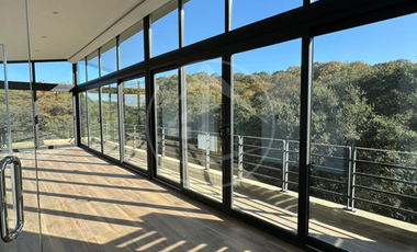 Residencia con IMPRESIONANTE jardín plano y espectacular vista Para Estrenar En Rancho San Juan